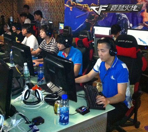 EPL S20 小组赛：复仇成功！FaZe 2-0 Sangal